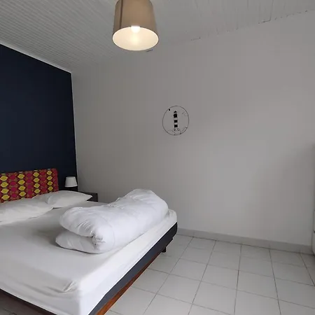 펜션 Grande Maison Familiale A 300m Plage, Jardin, Et Veranda - - Fr-1-778-15 *